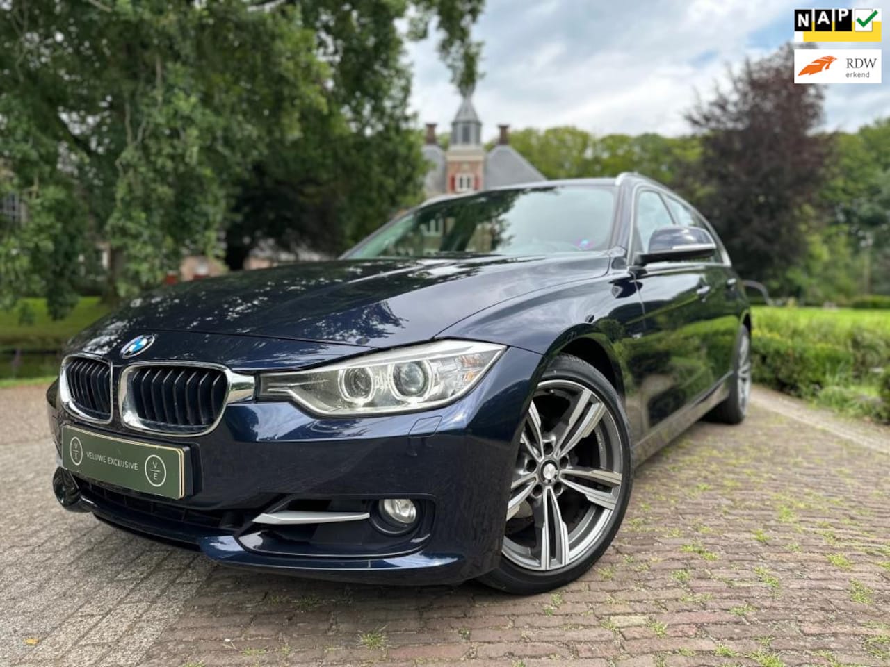BMW 3-serie Touring - 320i Executive Sport | Navi | BT | PDC | Nwe Service & APK | - AutoWereld.nl