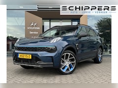 Lynk & Co 01 - 1.5 | 360° camera | zwarte hemel