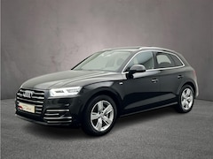Audi Q5 - 55 TFSI e quattro Competition 367PK | Luchtvering| Trekhaak | Panorama dak | Stoelverwarmi