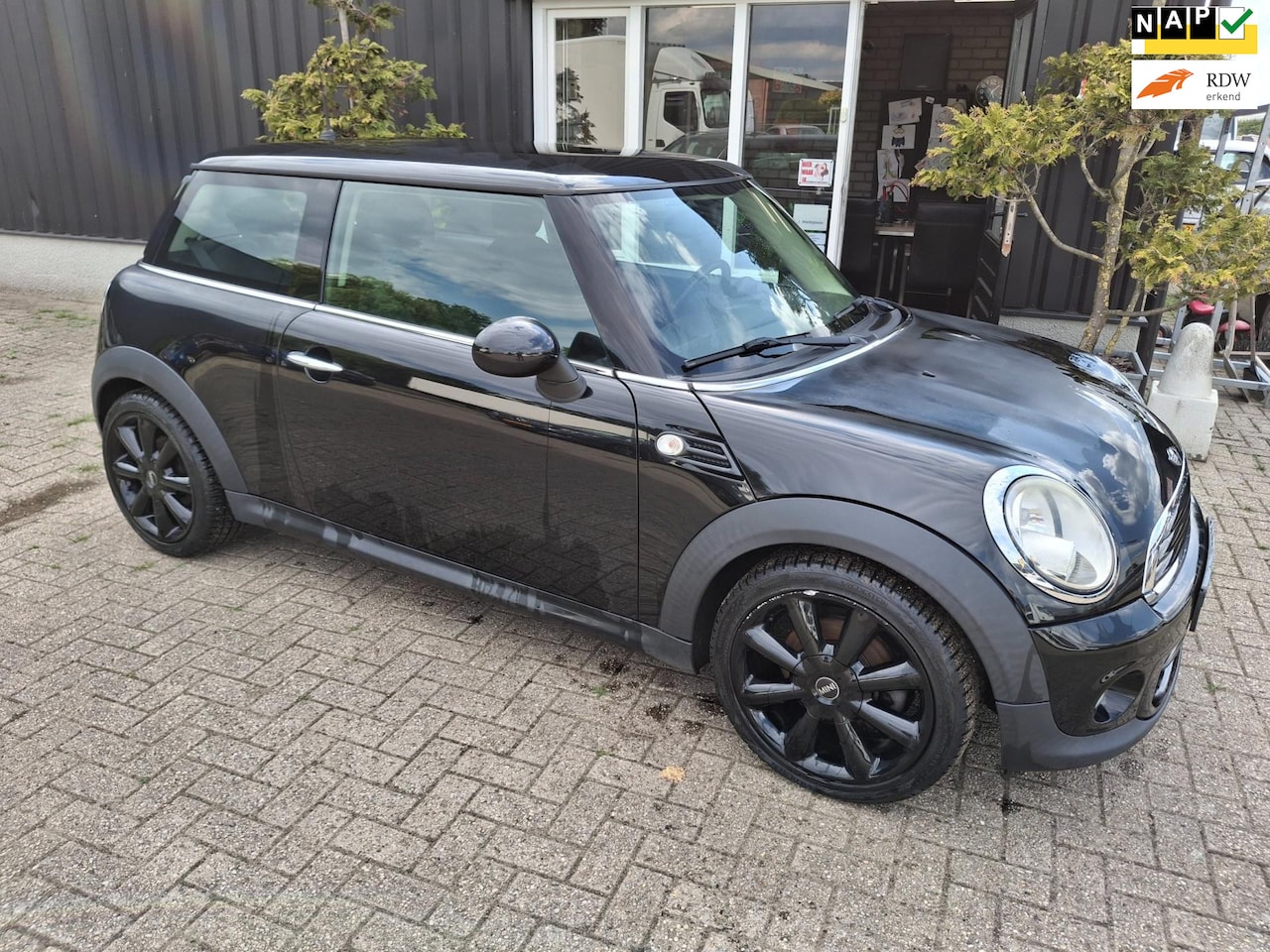 MINI One - Mini 1.6 Salt !!!lees tekst goed!!! - AutoWereld.nl