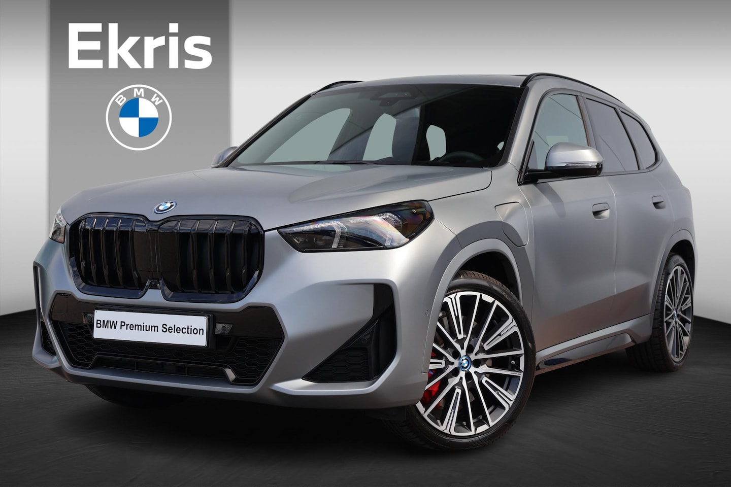BMW X1 - xDrive30e M-Sportpakket Pro/ stoelen-pakket/ Comfort-Pack/ Stuurwiel verwarming/ cruise co - AutoWereld.nl