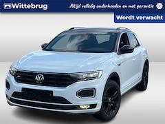 Volkswagen T-Roc - 1.5 TSI 150pk DSG R-Line / Zwart Dak / 19" Suzuka / Virtual Cockpit / Stoelverwarming / LE