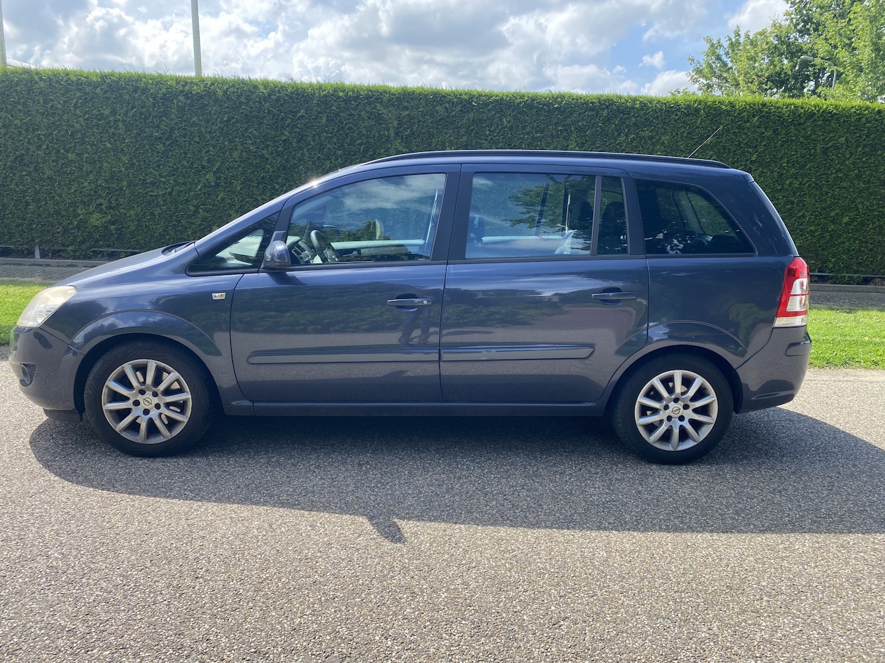 Opel Zafira - 2.2 Temptation 7 persoons Export - AutoWereld.nl