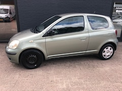 Toyota Yaris - 1.3 VVTi Terra