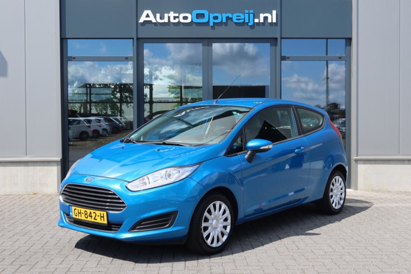 Ford Fiesta - 1.0 Style 3drs. Airco, NAVI, Bluetooth, LED - AutoWereld.nl