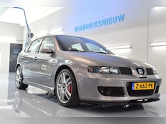 SEAT Leon - R