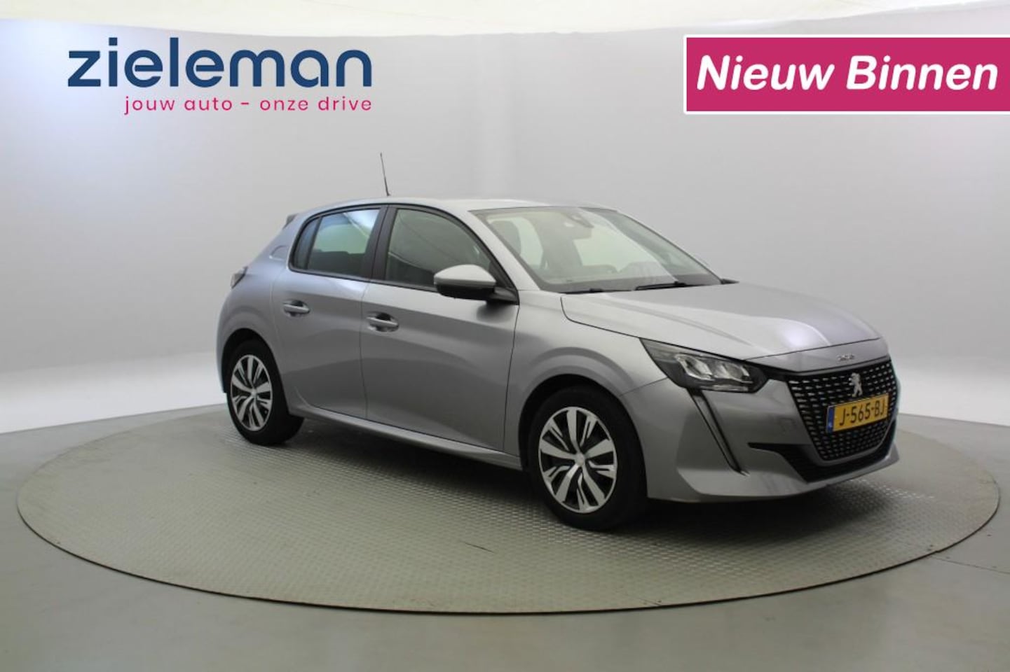 Peugeot 208 - 1.2 PureTech Active - Carplay, Cruise, Navi - AutoWereld.nl