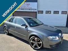 Audi A4 Limousine - 1.8 TURBO AUT CARPLAY LEER NAVI NAP XENON