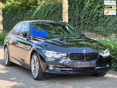 BMW 3-serie - 320i High Executive Navi GR Apple CarPlay Sport Leder LED Automaat NAP NL