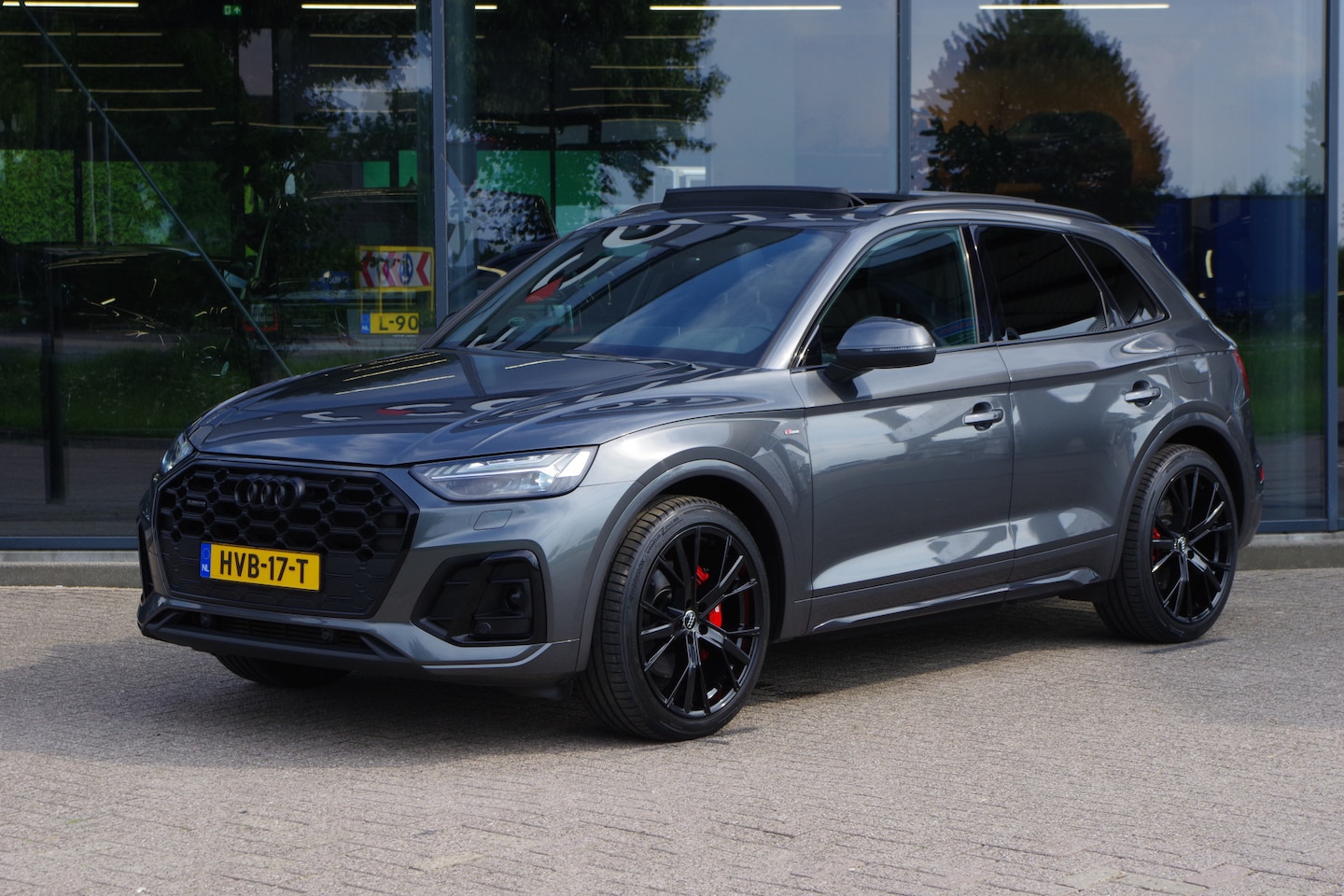 Audi Q5 - 55 TFSI e Quattro Competition 367 PK PHEV, Luchtvering, Panoramadak, RS-Leder, Elek. Trekh - AutoWereld.nl