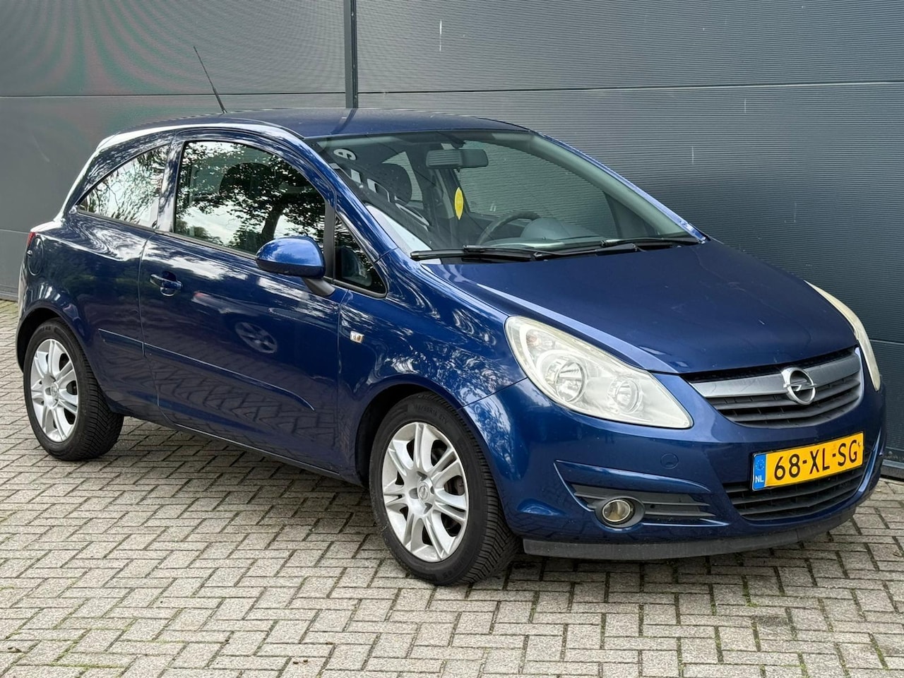 Opel Corsa - 1.4-16V Enjoy 1.4-16V Enjoy - AutoWereld.nl