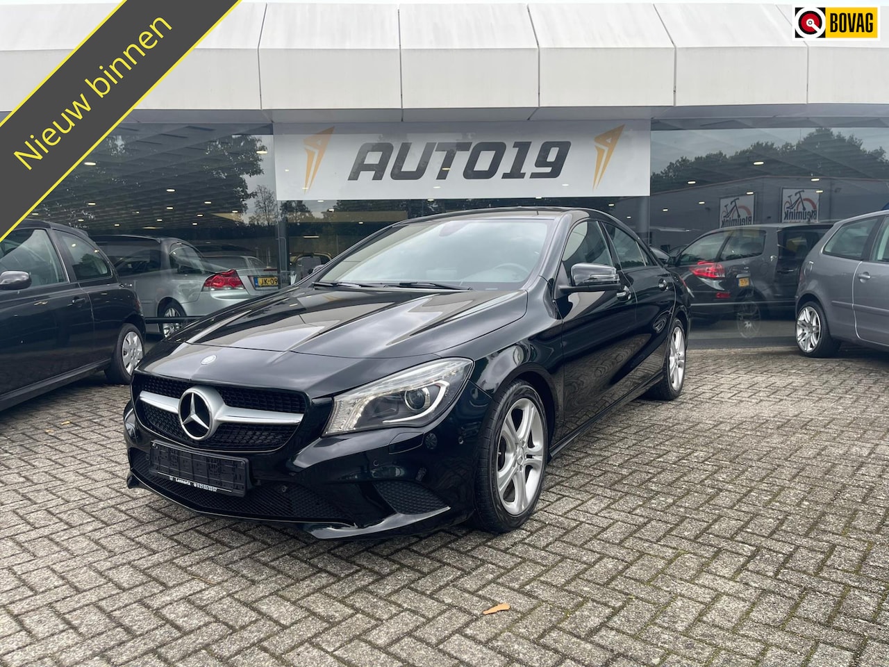 Mercedes-Benz CLA-Klasse - 180 Coupé Ambition Urban - AutoWereld.nl