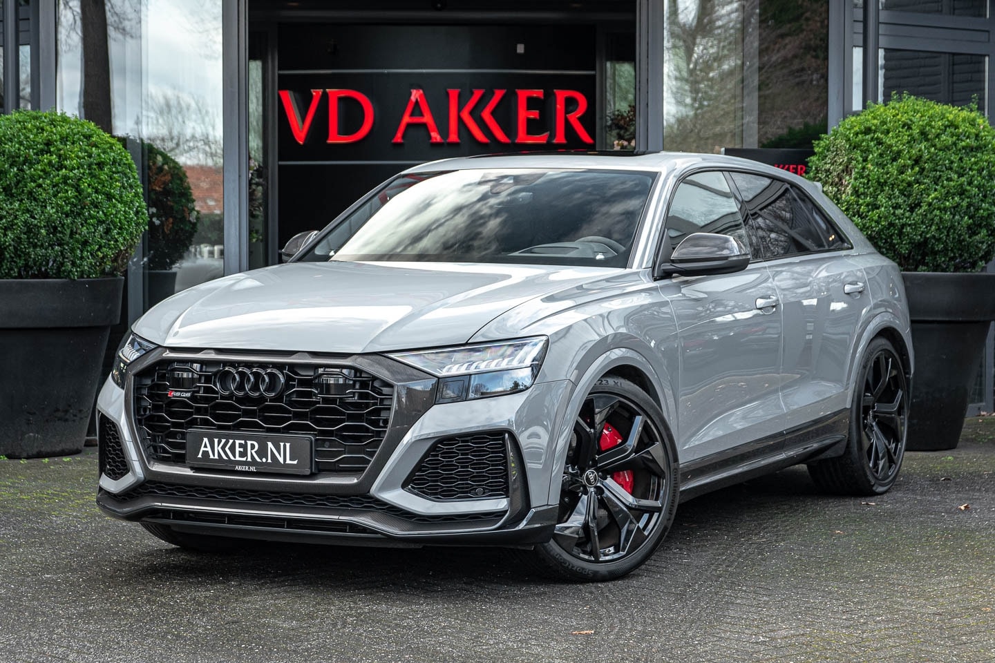 Audi RSQ8 - RSQ8 Dynamic Plus Np.278k | Carbon Exterieur | 3D B&O | Panoramadak | Head-up - AutoWereld.nl
