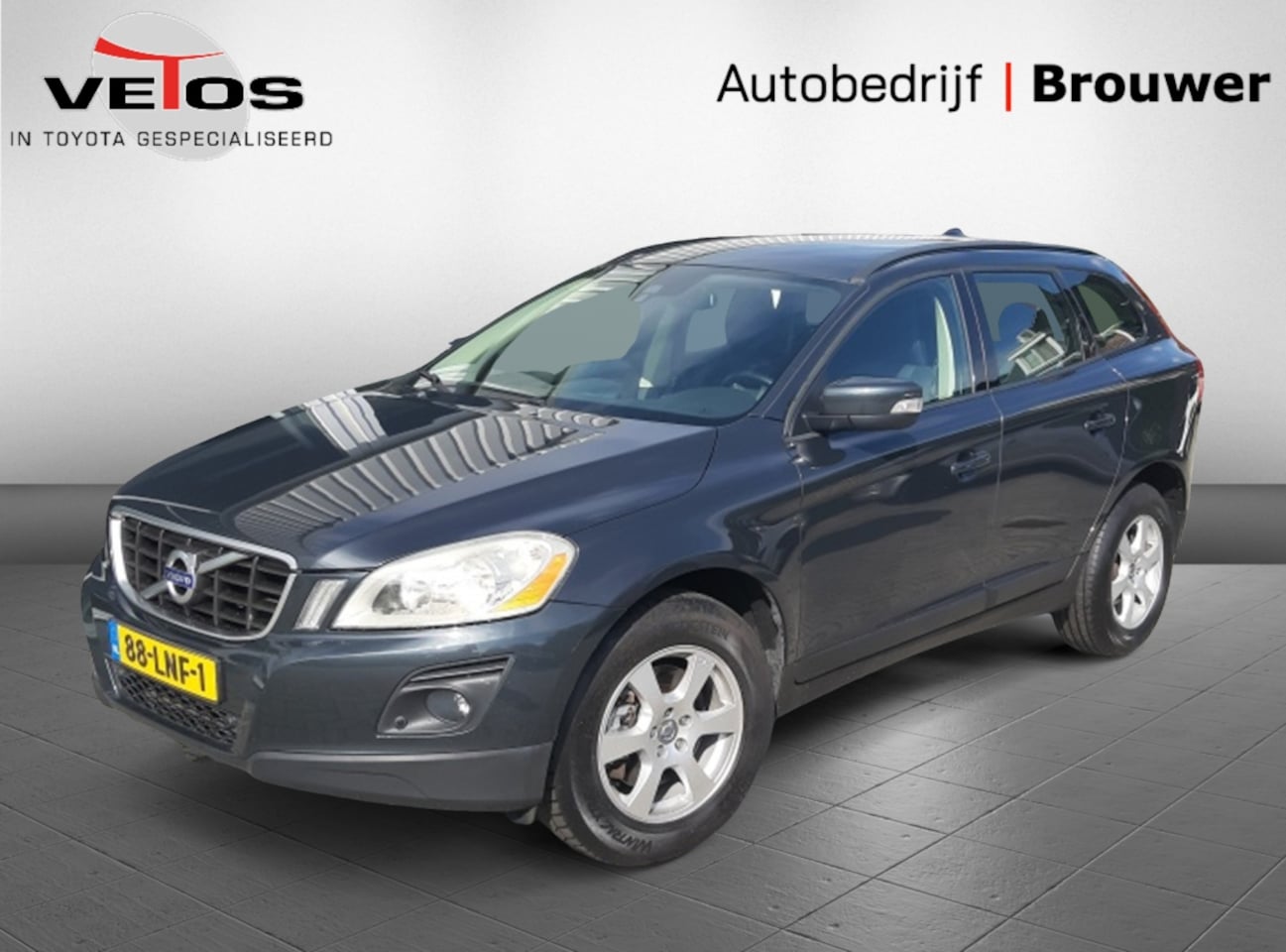 Volvo XC60 - 2.4D Kinetic 2.4D Kinetic - AutoWereld.nl