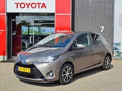 Toyota Yaris - 1.5 Hybrid Design Sport CRUISE CLIMATE NAVIGATIE SPORTVELGEN