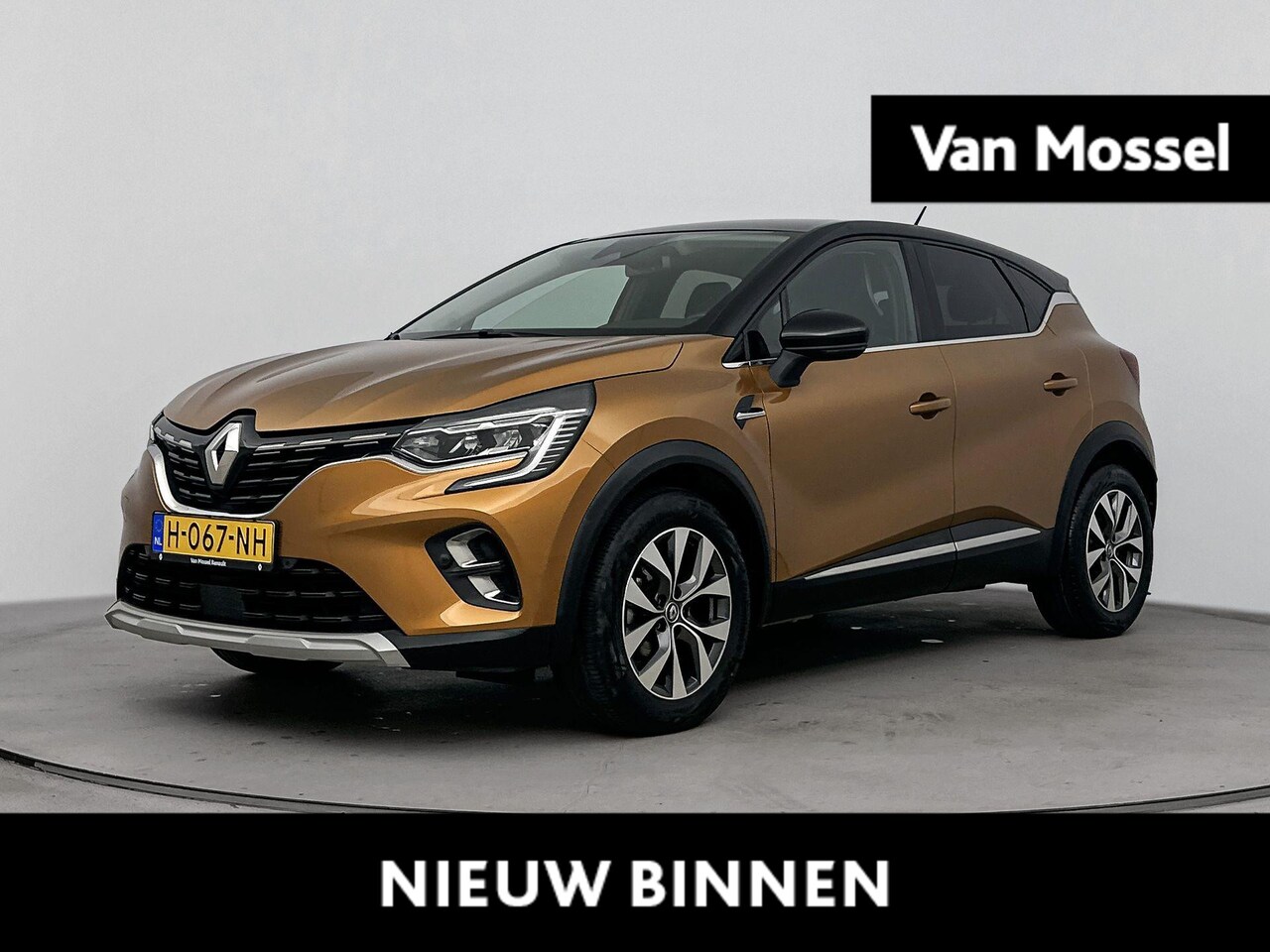 Renault Captur - 1.0 TCe Intens 100PK | Navigatie | Achteruitrijcamera | Half-Leder | Climate Control | App - AutoWereld.nl