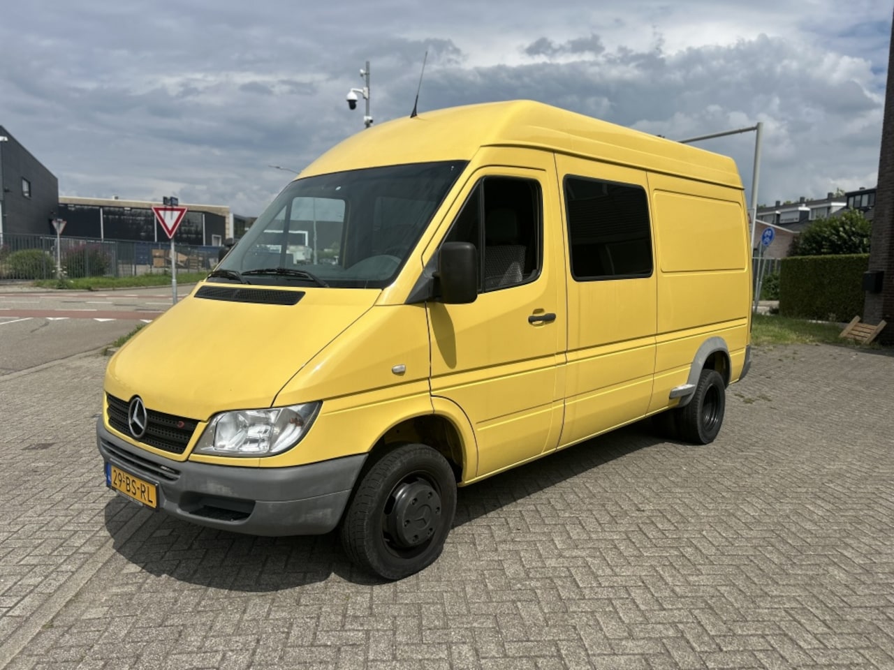 Mercedes-Benz Sprinter - bestelwagen 413 CDI AUTOMAAT DUBBELLUCHT - AutoWereld.nl