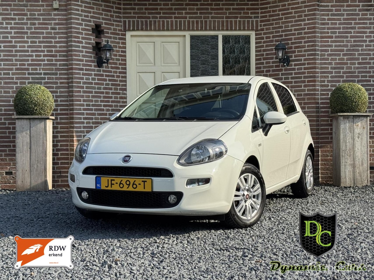 Fiat Punto Evo - 0.9 TwinAir Lounge Airco *Bluetooth *NAP *APK - AutoWereld.nl