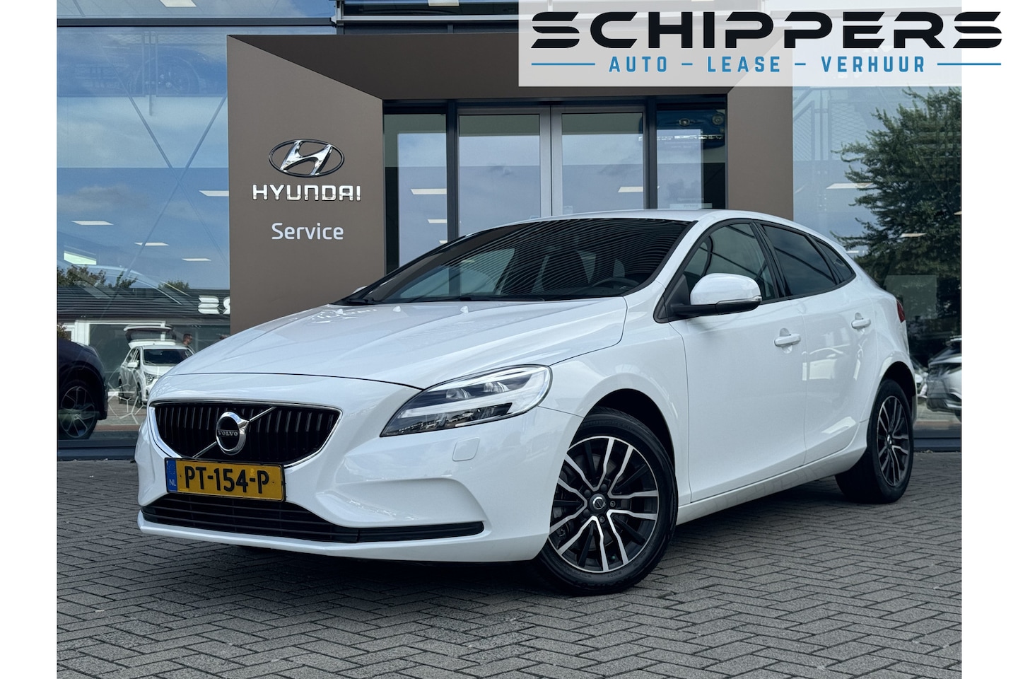 Volvo V40 - 1.5 T2 Nordic+ | Automaat | Trekhaak - AutoWereld.nl