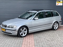 BMW 3-serie Touring - 320i Special Edition Aut | Dak| Clima | Navi | Leer
