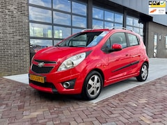 Chevrolet Spark - 1.2 16V LT | Trekhaak | PDC | Clima |