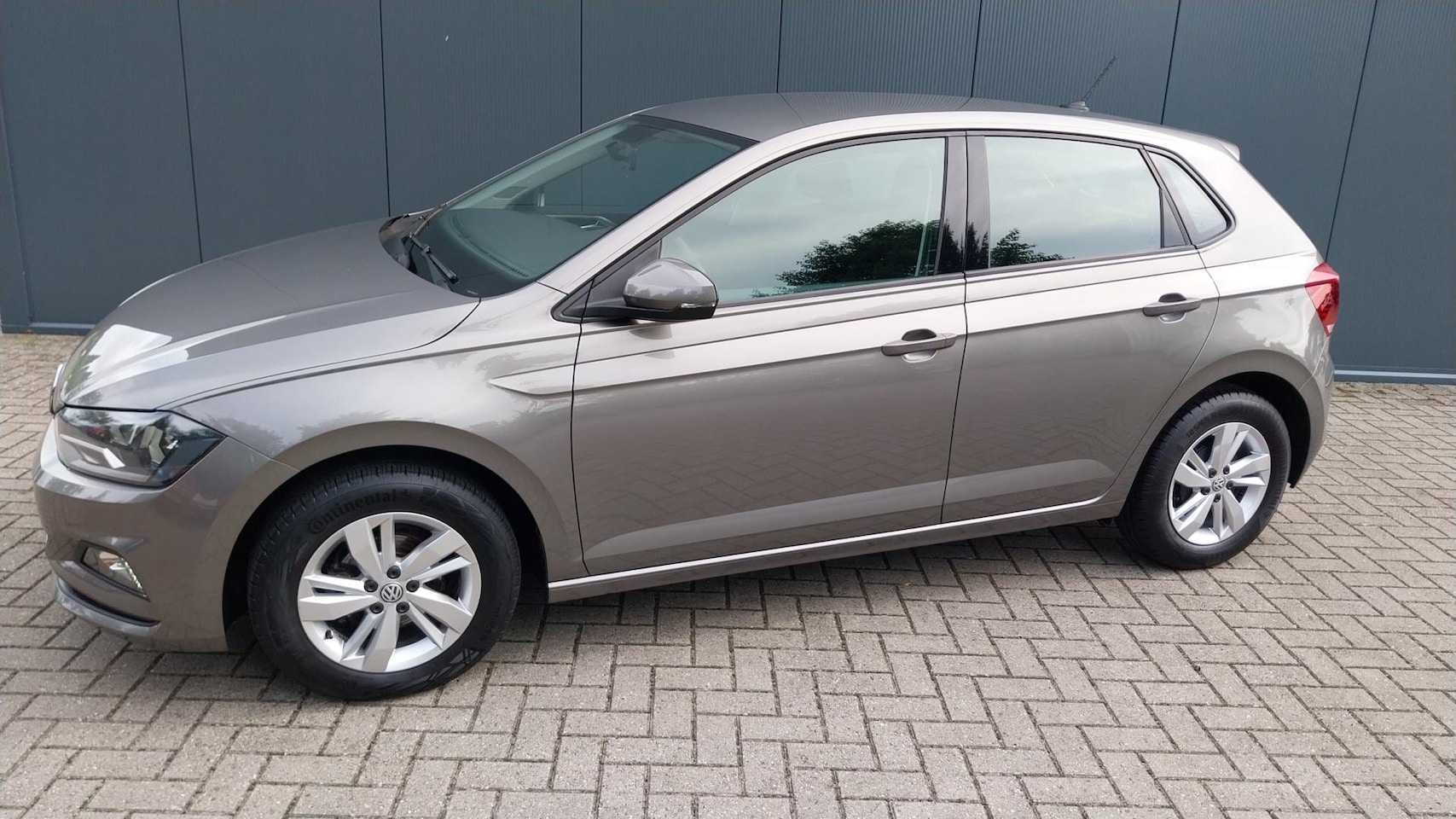 Volkswagen Polo - 1.0 TSI Comfortline//LM VELGEN//NAVI - AutoWereld.nl
