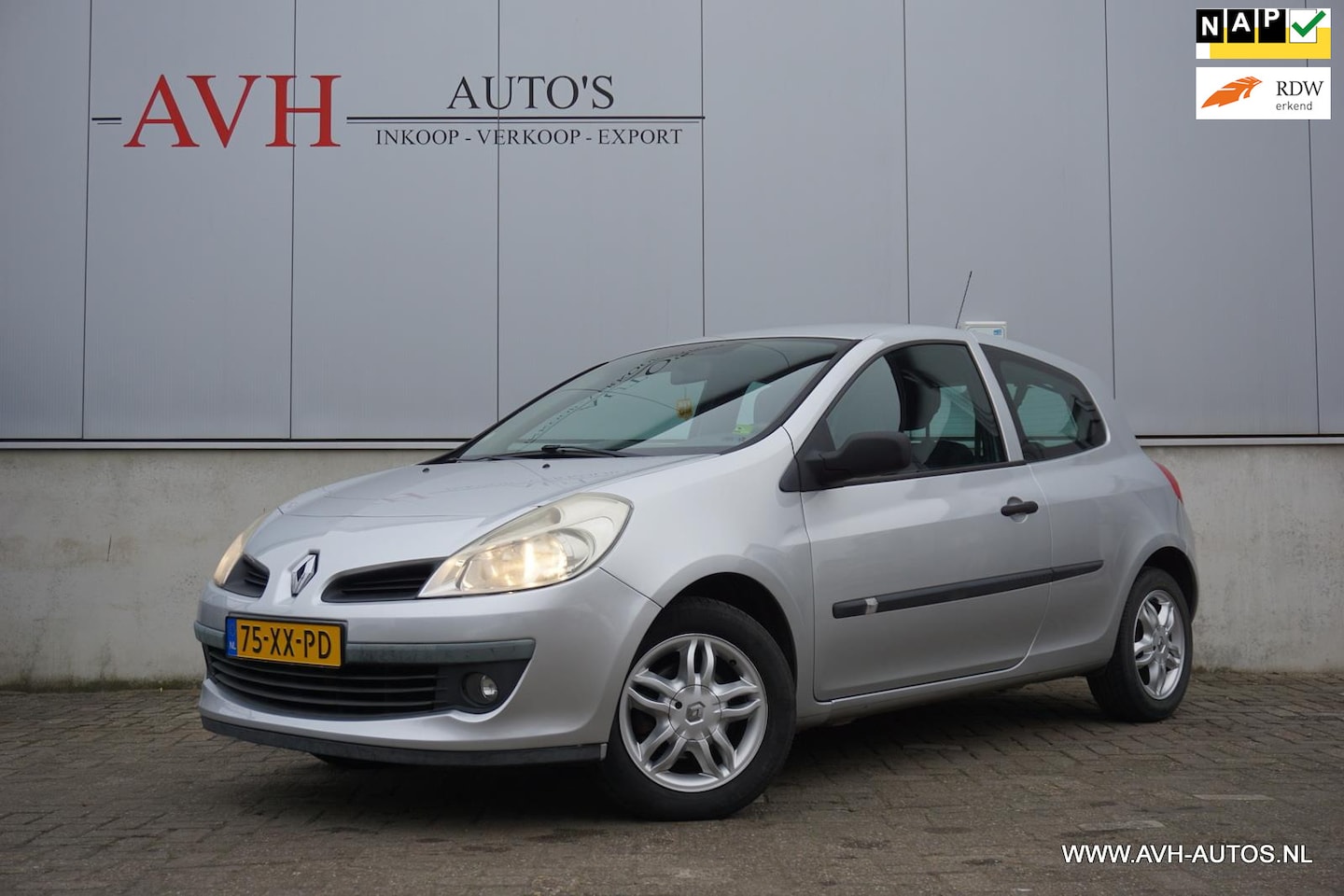 Renault Clio - 1.2-16V Business Line 1.2-16V Business Line - AutoWereld.nl
