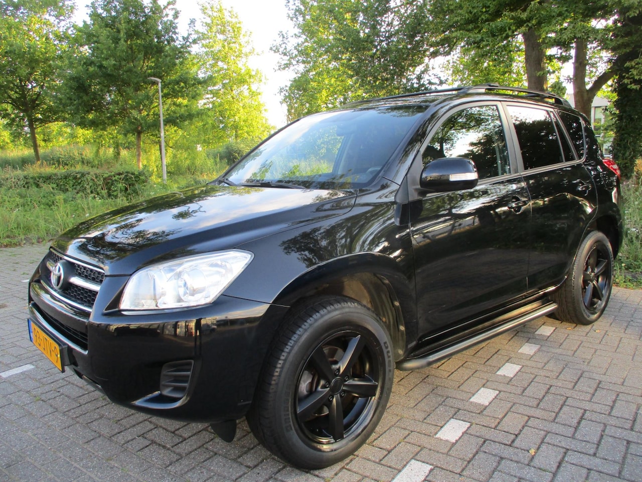 Toyota RAV4 - 2.0 VVTi Comfort 2WD 2.0 VVTi Comfort 2WD - AutoWereld.nl