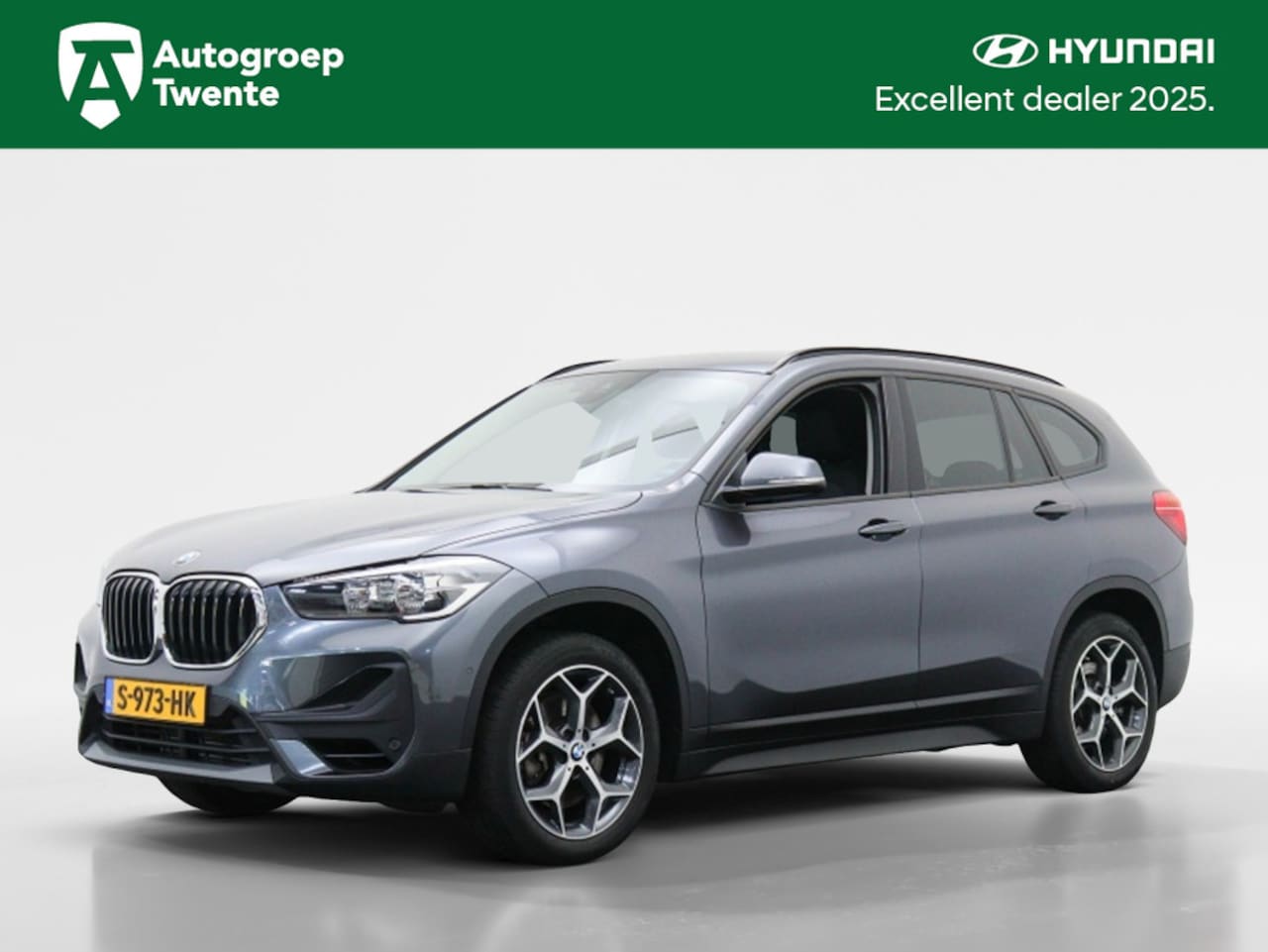 BMW X1 - xDrive20i | El. memorystoel | El. A.klep | Stoelverwarming | Nav - AutoWereld.nl