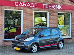 Peugeot 107 - 1.0-12V XS 68PK 5drs airco, elektr.ramen, centr.vergr, radio/cd/bluetooth RIJKLAAR
