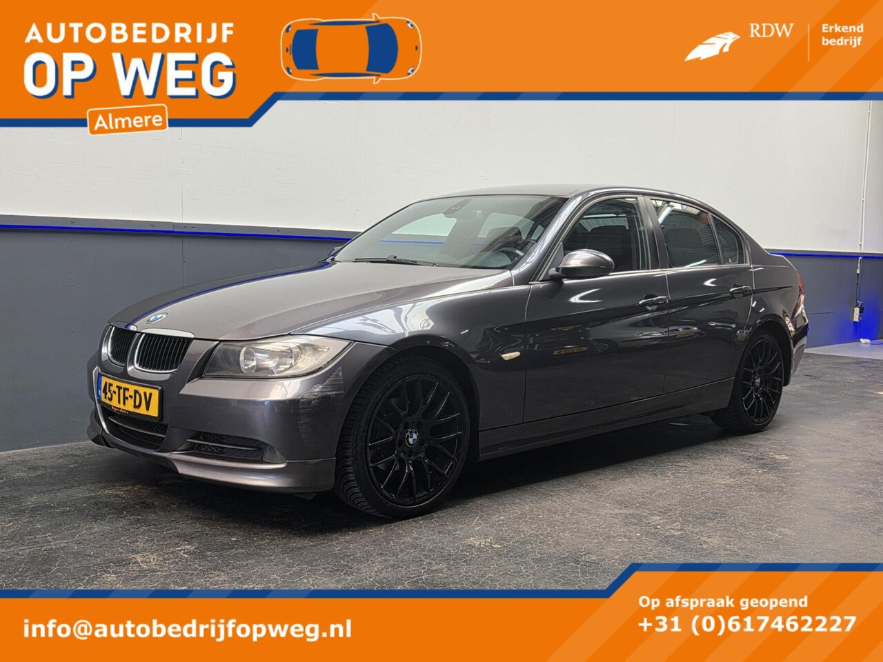 BMW 3-serie - 320i Graphite | Automaat | Bose | Leder | Luxe - AutoWereld.nl