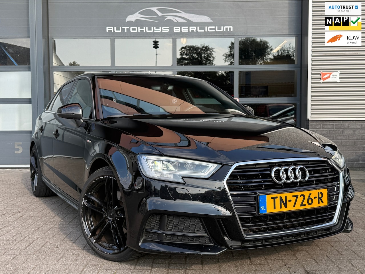 Audi A3 Sportback - 1.0 TFSI Sport S Line Edition|Luxe uitvoering|Nieuwe APK|Zeer nette auto! - AutoWereld.nl