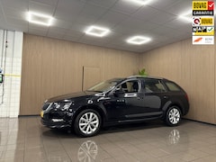 Skoda Octavia Combi - 1.0 TSI Greentech Ambition Business * Camera / Navigatie / Carplay / NL Auto