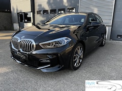 BMW 1-serie - 118i M-PAKKET/AUTOMAAT/NAVI/CRUISE