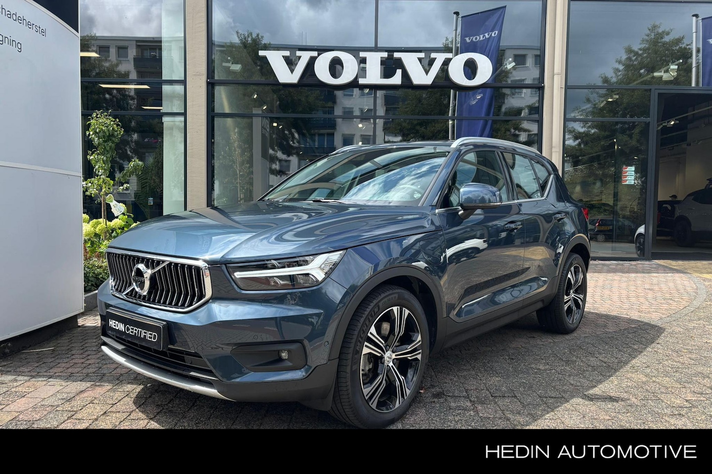 Volvo XC40 - T5 Inscription Plug In Hybride | Panoramadak | Harman/Kardon | Stoelverwarming | Rondomzic - AutoWereld.nl