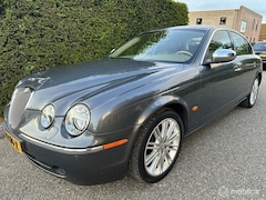 Jaguar S-type - 3.0 V6