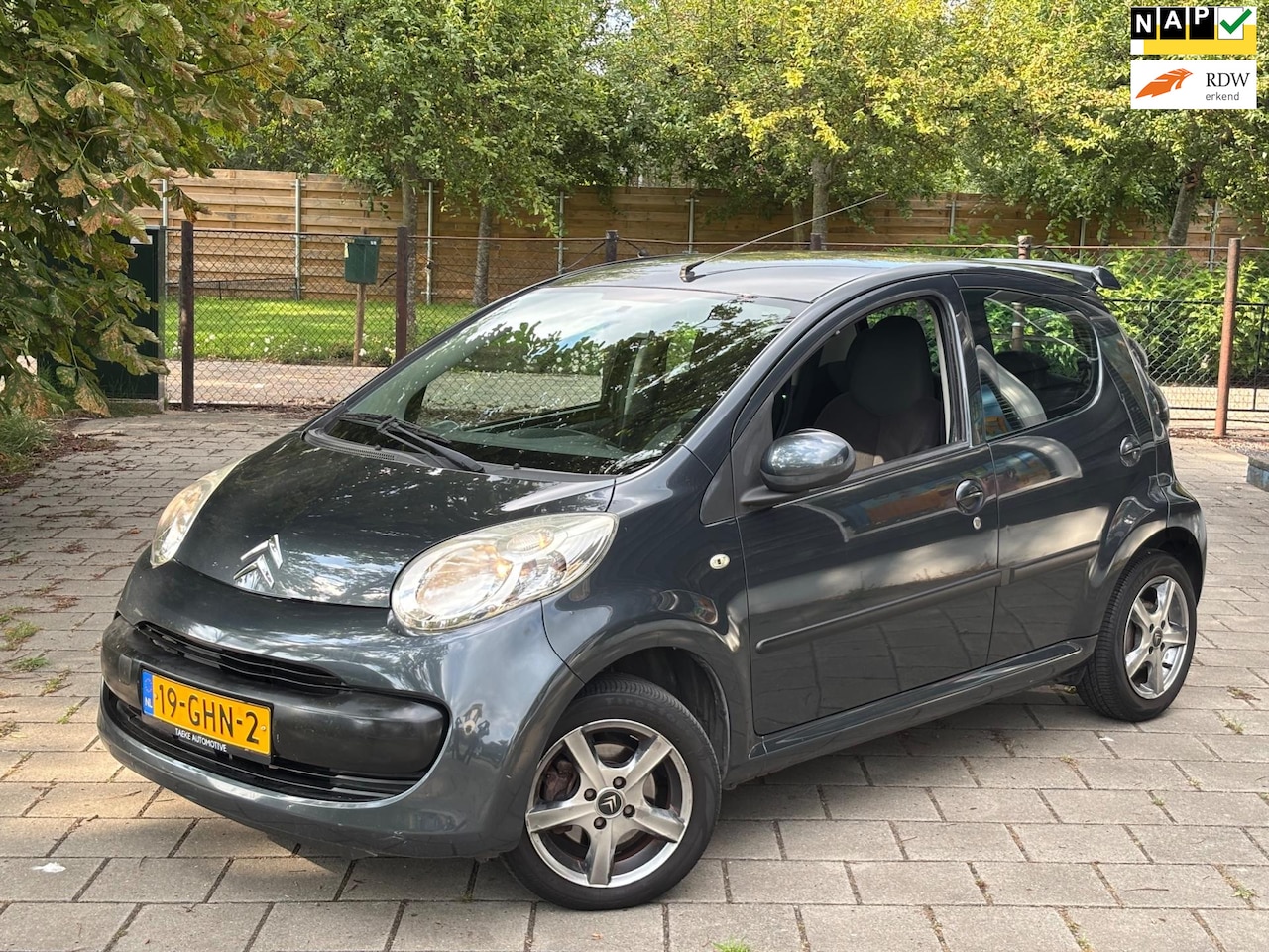 Citroën C1 - 1.0-12V Ambiance | Nieuwe APK | El. Ramen | 103.171 KM NAP | 5-drs | Sportvelgen | Spoiler - AutoWereld.nl