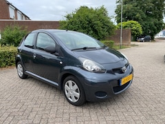Toyota Aygo - 1.0-12V Now