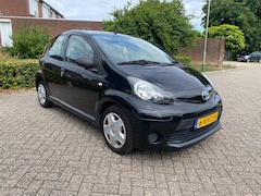 Toyota Aygo - 1.0 VVT-i Now