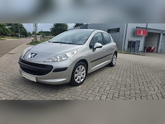 Peugeot 207 - 1.4-16V XR