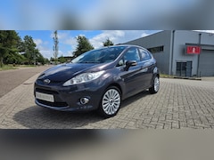 Ford Fiesta - 1.6 Ghia Airco, Nieuw A.P.K, luxe uitvoering