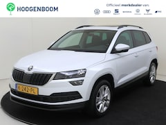 Skoda Karoq - 1.5 TSI ACT Business Edition | Panoramadak | Trekhaak | Cruise Control | CarPlay | parkeer