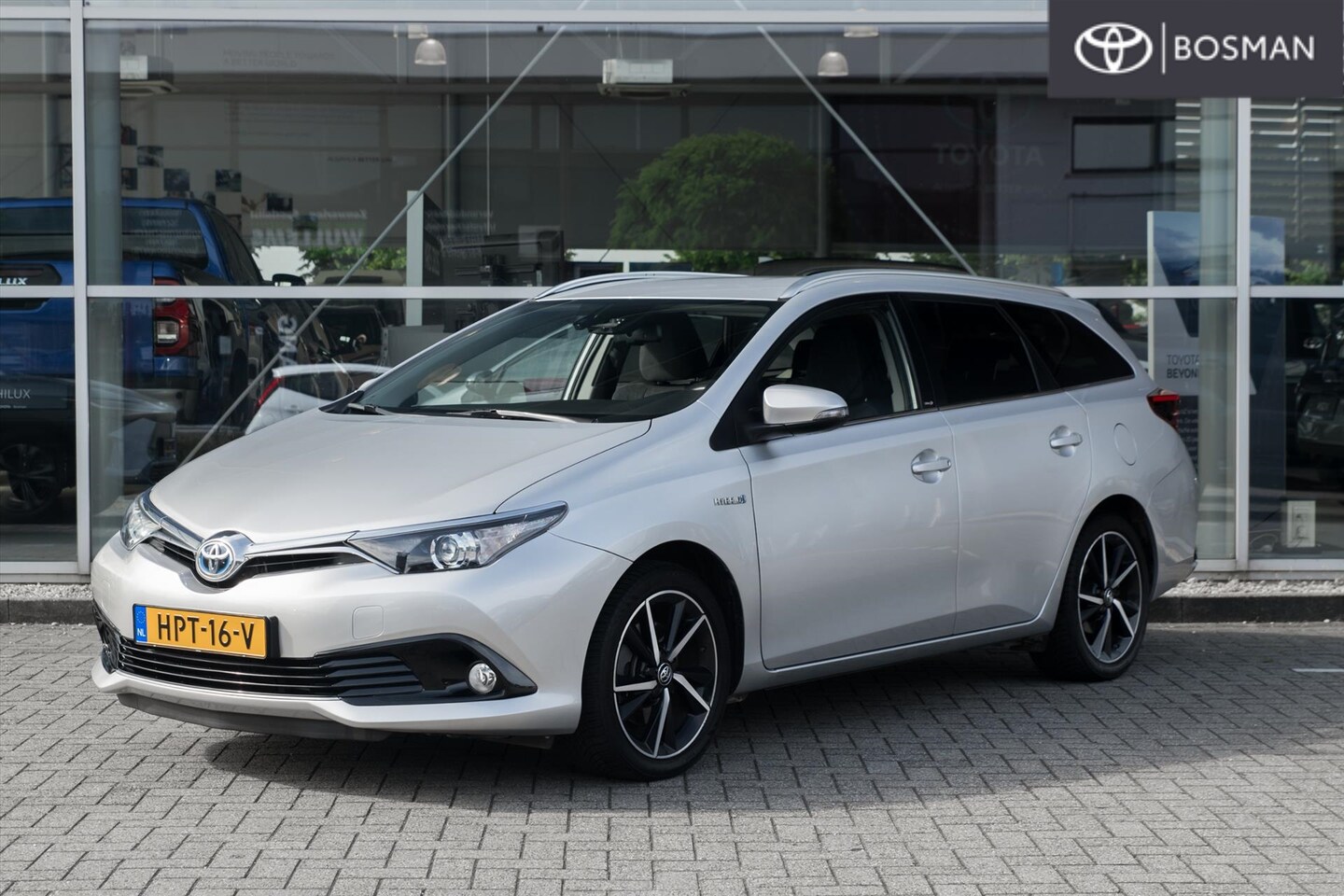 Toyota Auris Touring Sports - 1.8 Hybrid 136pk Aut - AutoWereld.nl
