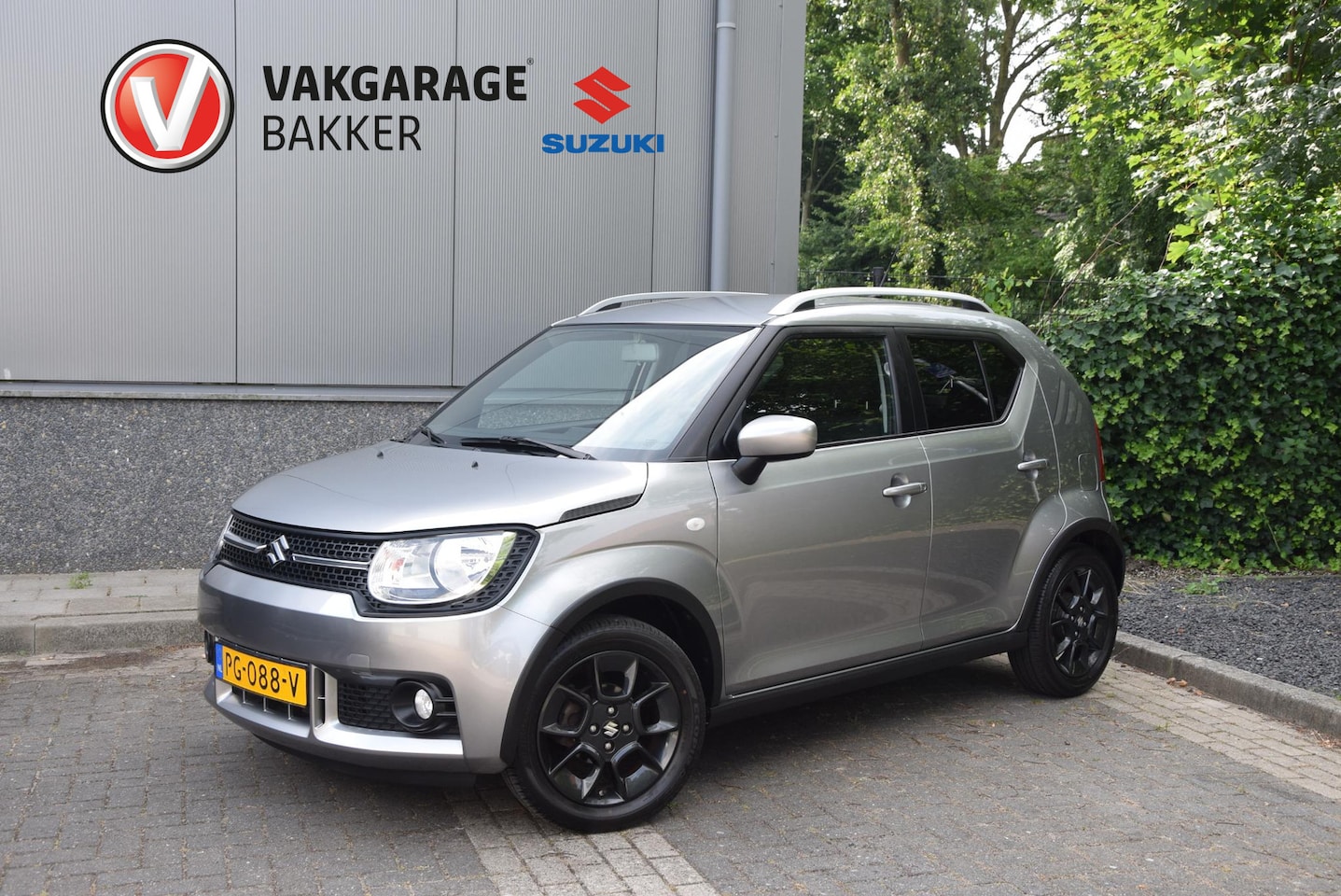 Suzuki Ignis - 1.2 Select | Unieke km-stand!! | Dealer onderhouden | Trekhaak | - AutoWereld.nl