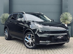 Lynk & Co 01 - 1.5 Pano/navi/Camera/AppleCarPlay