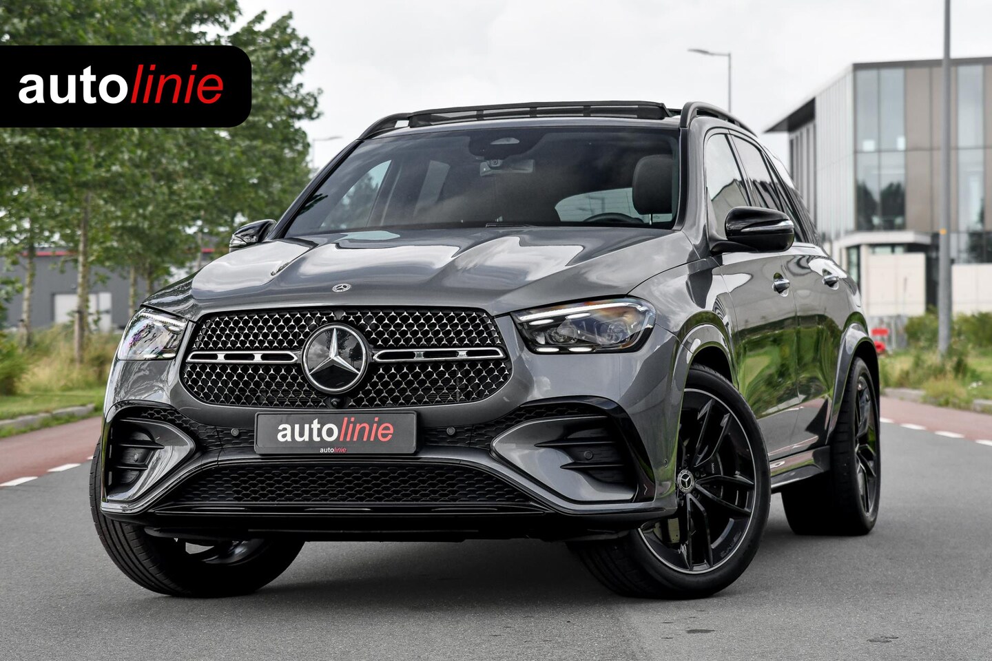 Mercedes-Benz GLE-Klasse - 400 e 4MATIC AMG. Pano, Memory, Luchtv, 360 3D, Burm, Keyless, Trekhaak, Dodeh! - AutoWereld.nl