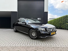 Mercedes-Benz E-klasse - 200 Premium Plus - Pano - Trekhaak - Dealer OH