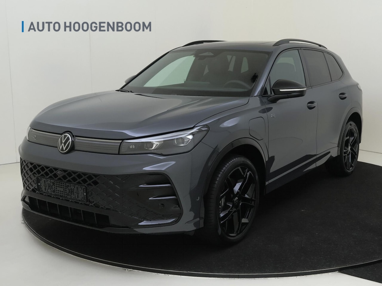 Volkswagen Tiguan - R-Line Edition - eHybrid | 'App-Connect' draadloze smartphone integratie | Automatische af - AutoWereld.nl