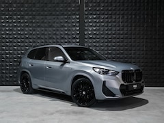 BMW X1 - xDrive30e |Pano | Trekh.|Memo |, 20"| H/K | Topv | Ad. Li. | HUD |