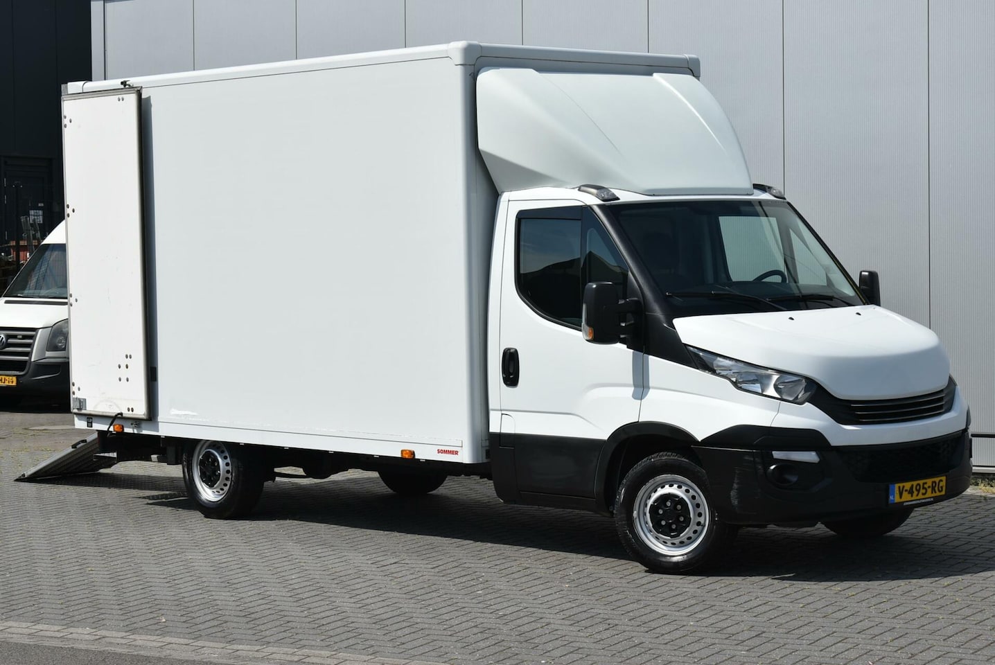 Iveco Daily - hi-matic 35C14 2.3 410 - AutoWereld.nl